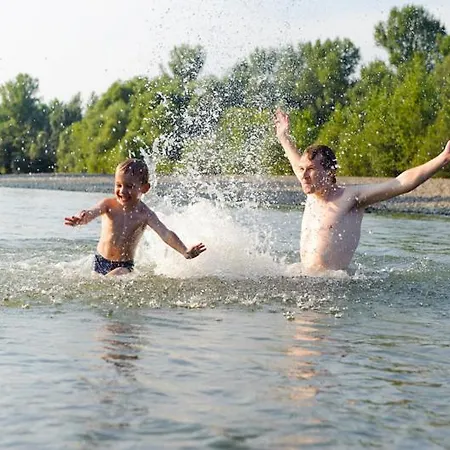 Demeure Cevenole Les Rameaux 3* Brissac