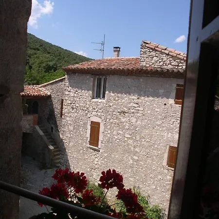 Demeure Cevenole Les Rameaux 3* Brissac