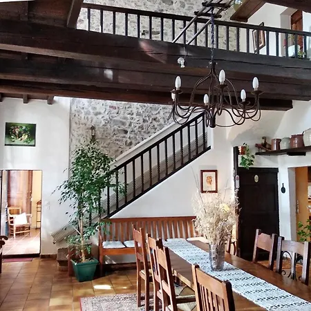 L'Oustal Des Rameaux Oda ve Kahvaltı