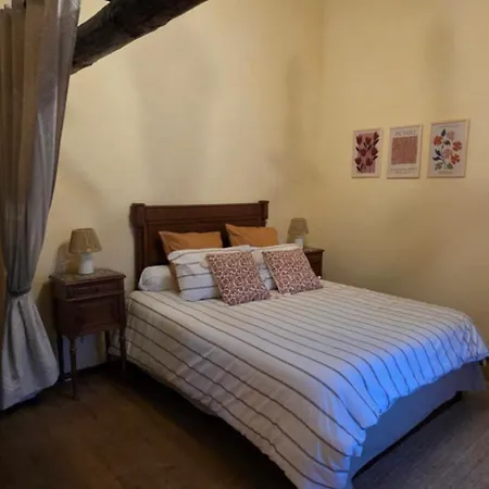 L'oustal Des Rameaux Bed & Breakfast 3*