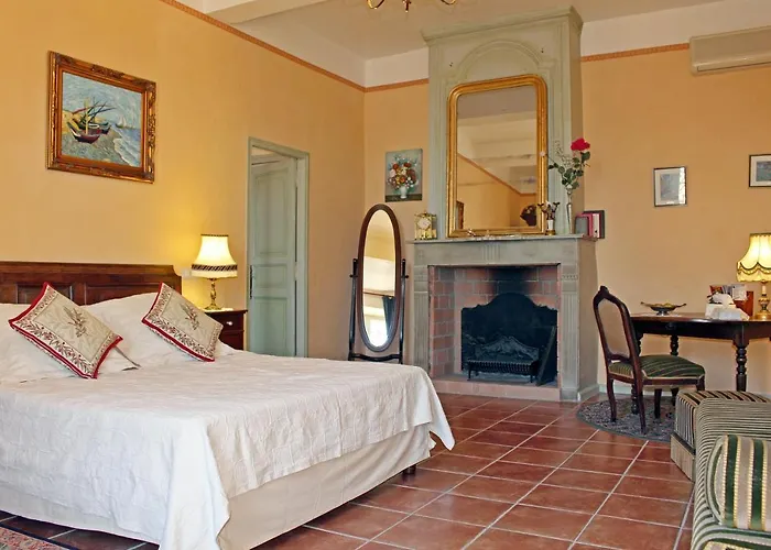 L'Oustal Des Rameaux 3*