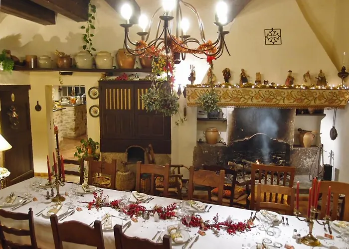 L'Oustal Des Rameaux Oda ve Kahvaltı Brissac