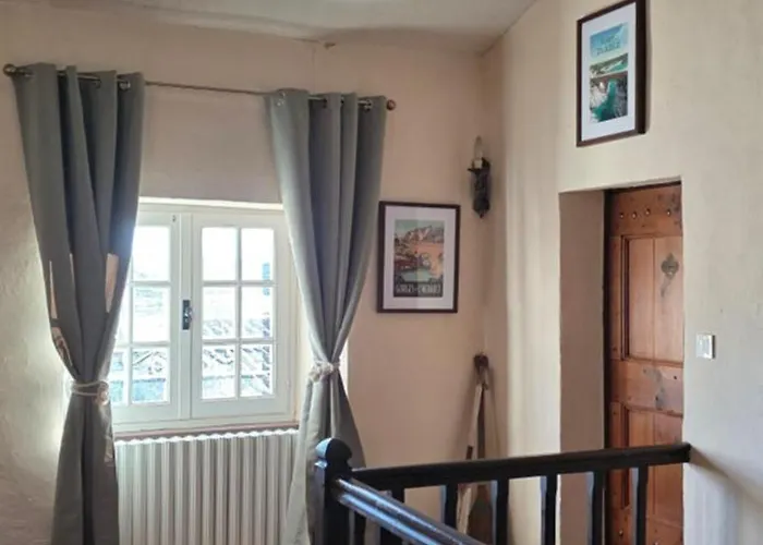 L'oustal Des Rameaux Bed & Breakfast
