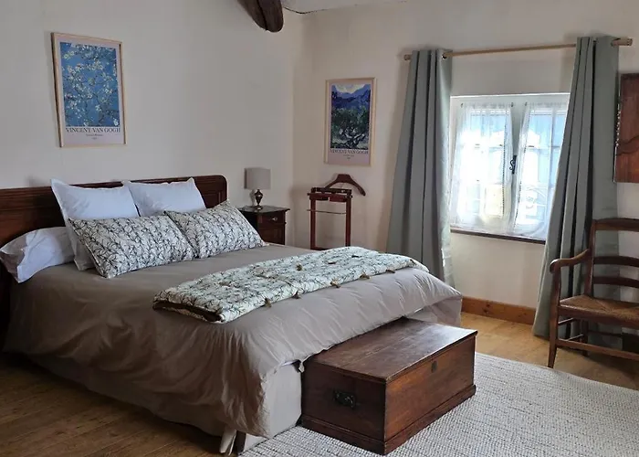 Bed & Breakfast L'oustal Des Rameaux Brissac